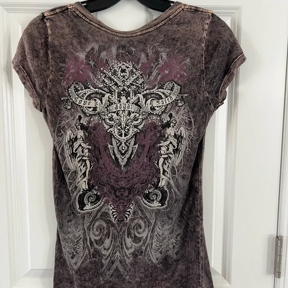 American Age Graphic V-Neck Tee - Brown and Gray - Picture 2 of 5